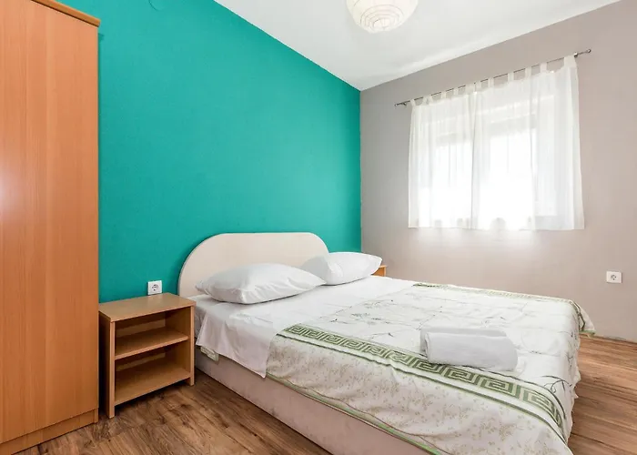 Holiday home Holiday Home Tribunj 430