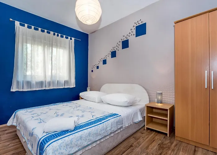 Holiday home Holiday Home Tribunj 430 *