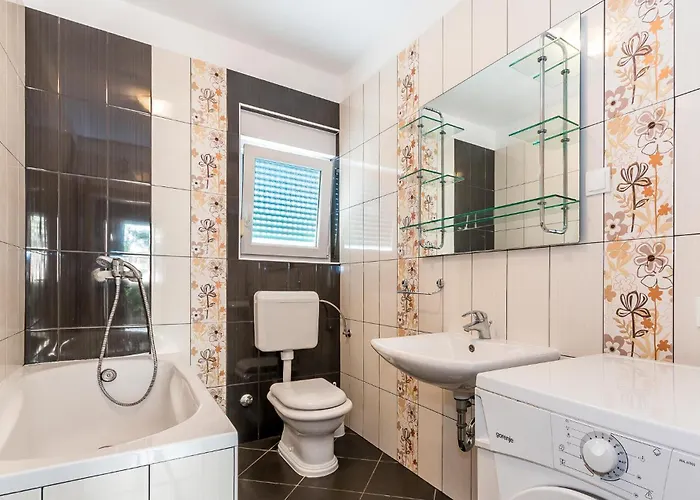 Holiday Home Tribunj 430 Tribunj (Sibenik-Knin)