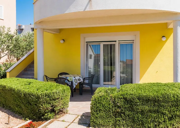 Holiday home Holiday Home Tribunj 430